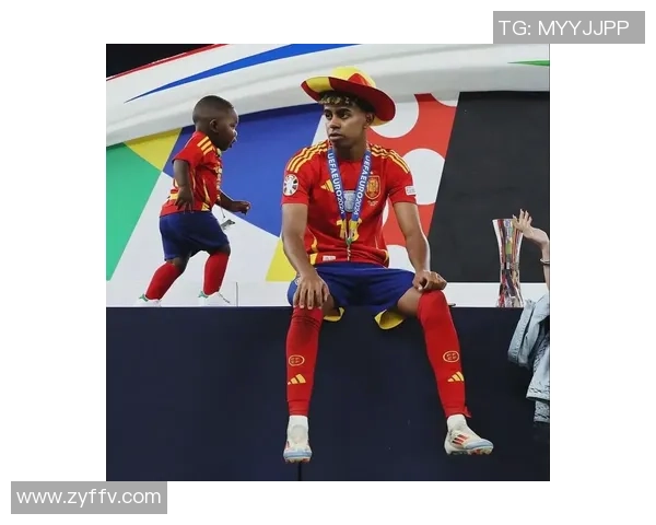 2018年阿迪达斯足球明星阵容揭秘与精彩瞬间回顾